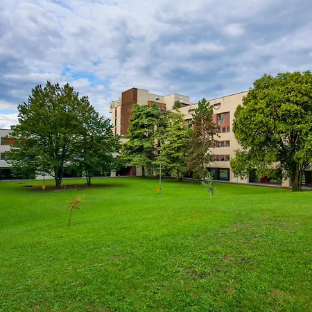 Apartamento -free Parking-city-center-strategic Verona